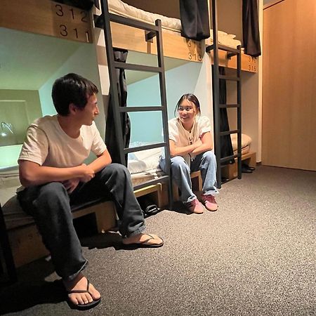 White Hostel Shinsaibashi Ōsaka Eksteriør bilde
